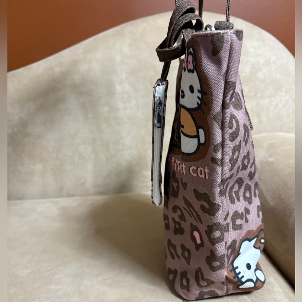 Hello Kitty Leopard canvas Tote Bag - Picture 3 of 4